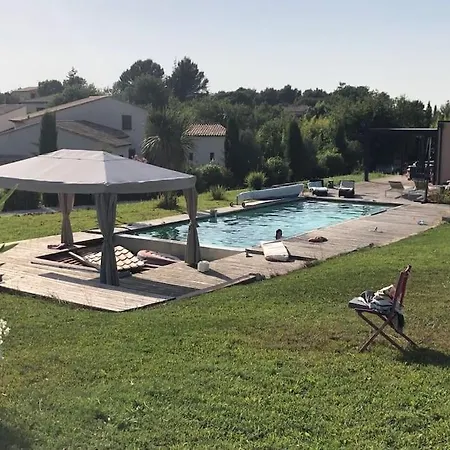 Bois Cosy Avec Piscine Aix Nature
